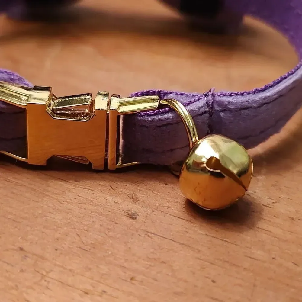 Purple Velvet Bow Cat Collar with Gold Bell and Breakaway Closure NWOT